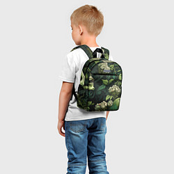 Детский рюкзак Черепа в поле цветов, цвет: 3D-принт — фото 2