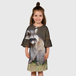 Платье клеш для девочки Енотик на траве, цвет: 3D-принт — фото 2