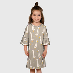 Платье клеш для девочки Утки на травке - бежевый, цвет: 3D-принт — фото 2