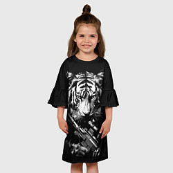 Платье клеш для девочки Тигр с винтовкой, цвет: 3D-принт — фото 2