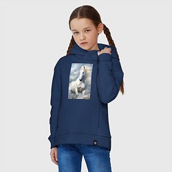 Толстовка оверсайз детская Белая лошадь на фоне неба, цвет: тёмно-синий — фото 2
