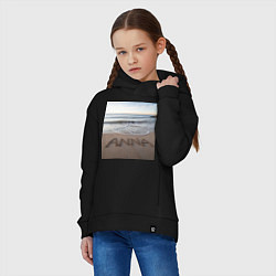 Толстовка оверсайз детская Имя Анна на песке, цвет: черный — фото 2