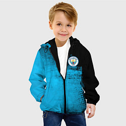 Куртка с капюшоном детская Manchester City голубая форма, цвет: 3D-черный — фото 2
