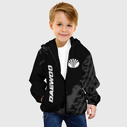 Куртка с капюшоном детская Daewoo speed на темном фоне со следами шин: надпис, цвет: 3D-черный — фото 2