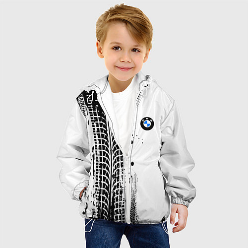 Детская куртка БМВ - следы от шин / 3D-Белый – фото 4