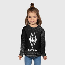 Лонгслив детский Skyrim с потертостями на темном фоне, цвет: 3D-принт — фото 2