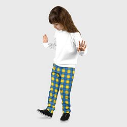 Брюки детские Желтый с синим клетчатый модный узор, цвет: 3D-принт — фото 2