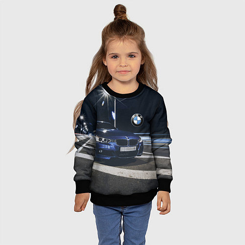Детский свитшот BMW на ночной трассе / 3D-Черный – фото 4