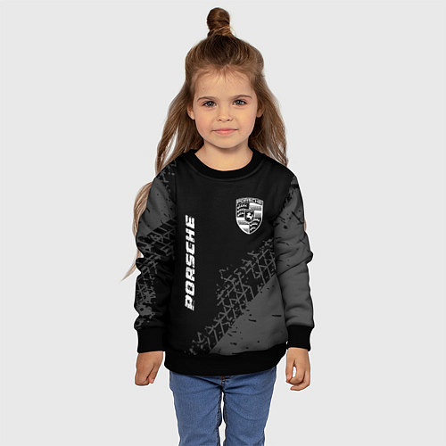 Детский свитшот Porsche speed на темном фоне со следами шин: надпи / 3D-Черный – фото 4