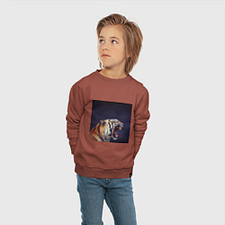 Свитшот хлопковый детский Tiger 2022 рычит в темноте, цвет: кирпичный — фото 2
