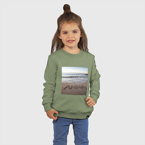 Детский свитшот Имя Анна на песке / Авокадо – фото 3