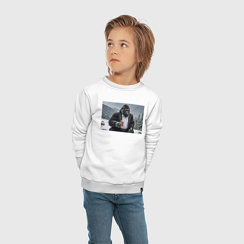 Детский свитшот Горилла в костюме: зимний релакс / Белый – фото 4