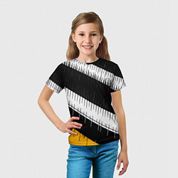 Футболка детская Диагональные чёрно-белые полосы на жёлтом фоне, цвет: 3D-принт — фото 2