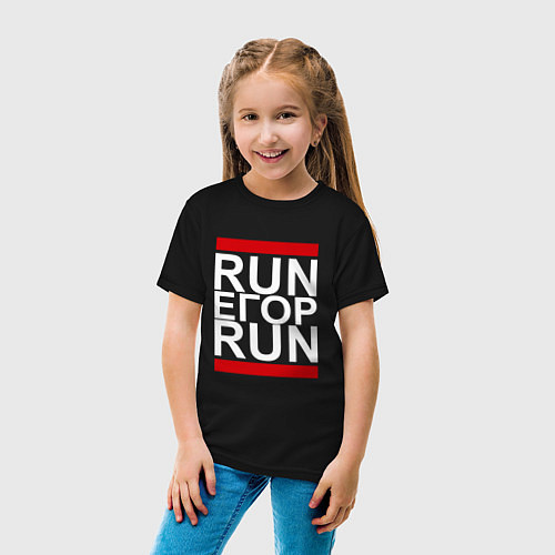 Детская футболка Run Егор Run / Черный – фото 4