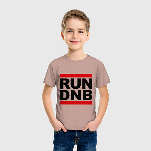 Детская футболка RUN DNB / Пыльно-розовый – фото 3