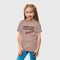 Футболка хлопковая детская Женщина в медицине, цвет: пыльно-розовый — фото 2