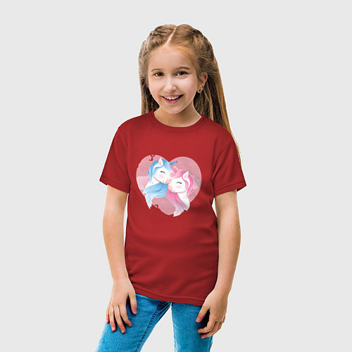 Детская футболка Влюбленные единороги / Красный – фото 4