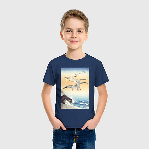 Детская футболка Five Seagulls Above Turbulent Sea / Тёмно-синий – фото 3
