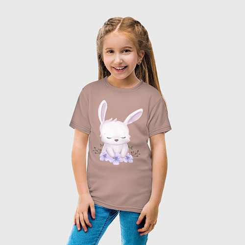 Детская футболка Милый Крольчонок С Цветочками / Пыльно-розовый – фото 4