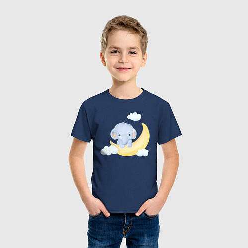 Детская футболка Милый Слонёнок На Месяце С Облаками / Тёмно-синий – фото 3