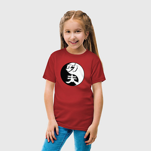 Детская футболка Кунг-фу логотип на фоне знака ИНЬ-ЯНЬ / Красный – фото 4