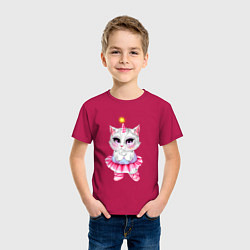 Футболка хлопковая детская Белая кошечка - балерина, цвет: маджента — фото 2
