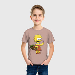 Футболка хлопковая детская Lisa Simpson с гусеницей на даче, цвет: пыльно-розовый — фото 2
