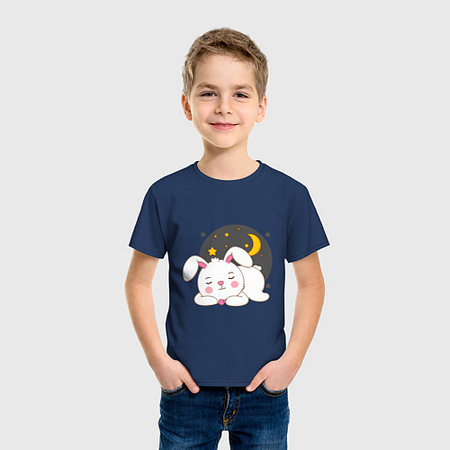 Детская футболка Спящий Зайка / Тёмно-синий – фото 3