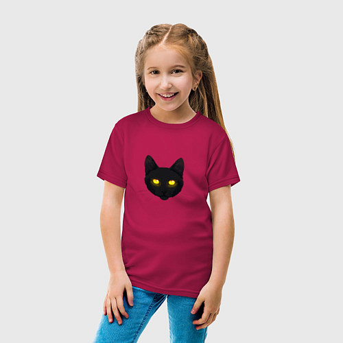 Детская футболка Черный кот с сияющим взглядом / Маджента – фото 4