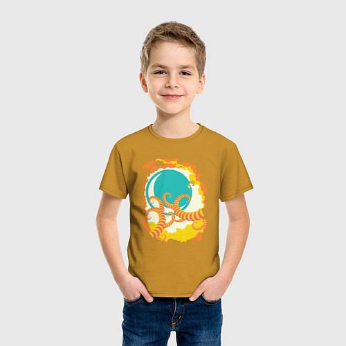 Детская футболка Шаттл летит над чужой планетой / Горчичный – фото 3