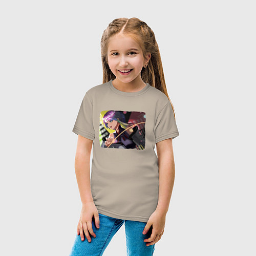 Детская футболка Люси улыбается в бою - аниме Cyberpunk Edgerunners / Миндальный – фото 4
