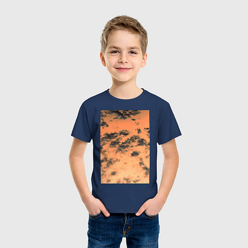 Детская футболка Закат и черные облака / Тёмно-синий – фото 3