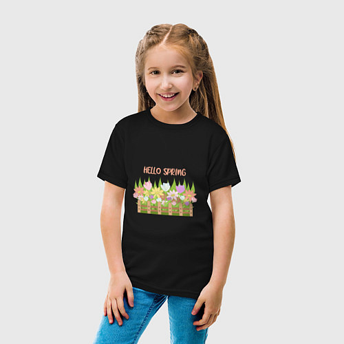 Детская футболка Весенние цветы в палисаднике - привет, весна! / Черный – фото 4