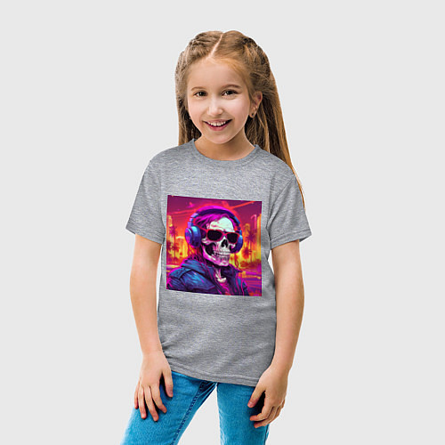 Детская футболка Скелет с неоновыми волосами в очках и наушниках / Меланж – фото 4