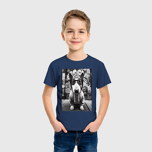 Детская футболка Булли у стены с граффити / Тёмно-синий – фото 3