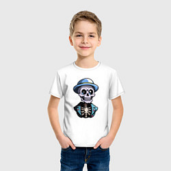 Футболка хлопковая детская Скелет в синей шляпе, цвет: белый — фото 2