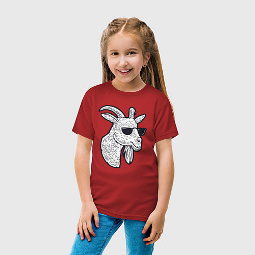 Детская футболка Козлик в очках / Красный – фото 4