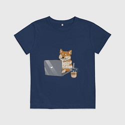 Детская футболка Собака Сиба ину печатает на ноутбуке с кофе