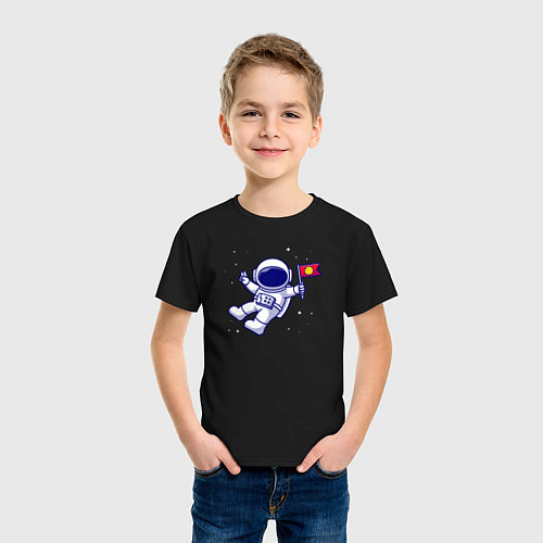Детская футболка Космонавт с флажком / Черный – фото 3