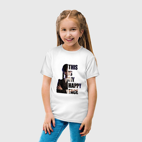 Детская футболка Уэнсдэй счастливое лицо / Белый – фото 4