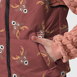 Детский жилет Эстетика: праздничные олени на бордовом фоне, цвет: 3D-черный — фото 2