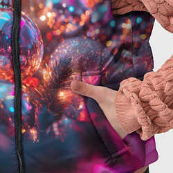 Детский жилет Новогодние шары и фиолетовые блески, цвет: 3D-красный — фото 2