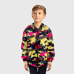 Ветровка с капюшоном детская Камуфляж: желтый/черный/розовый, цвет: 3D-черный — фото 2