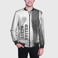 Бомбер мужской Leeds United - white gradient по-вертикали, цвет: 3D-черный — фото 2