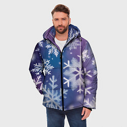 Куртка зимняя мужская Снежинки на фиолетово-синем фоне, цвет: 3D-светло-серый — фото 2