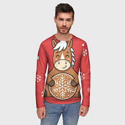 Лонгслив мужской Новогодняя лошадка с печенькой, цвет: 3D-принт — фото 2