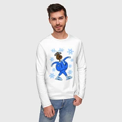 Лонгслив хлопковый мужской Олень на коньках, цвет: белый — фото 2