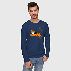 Лонгслив хлопковый мужской Jumping Tiger, цвет: тёмно-синий — фото 2