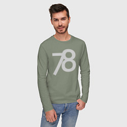 Лонгслив хлопковый мужской Огромные цифры 78, цвет: авокадо — фото 2