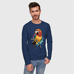 Лонгслив хлопковый мужской Акварельный попугай, цвет: тёмно-синий — фото 2